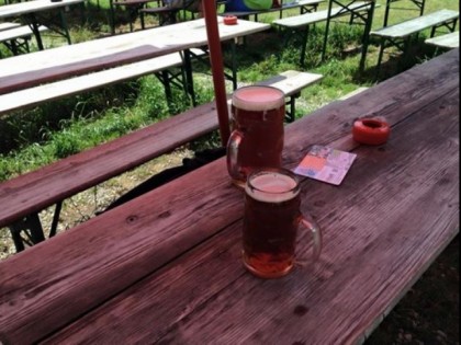 Foto: Wies'n Biergarten